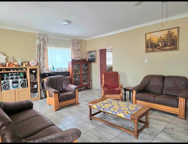 3 BEDROOM HOUSE FOR SALE IN KLIPPOORTJIE